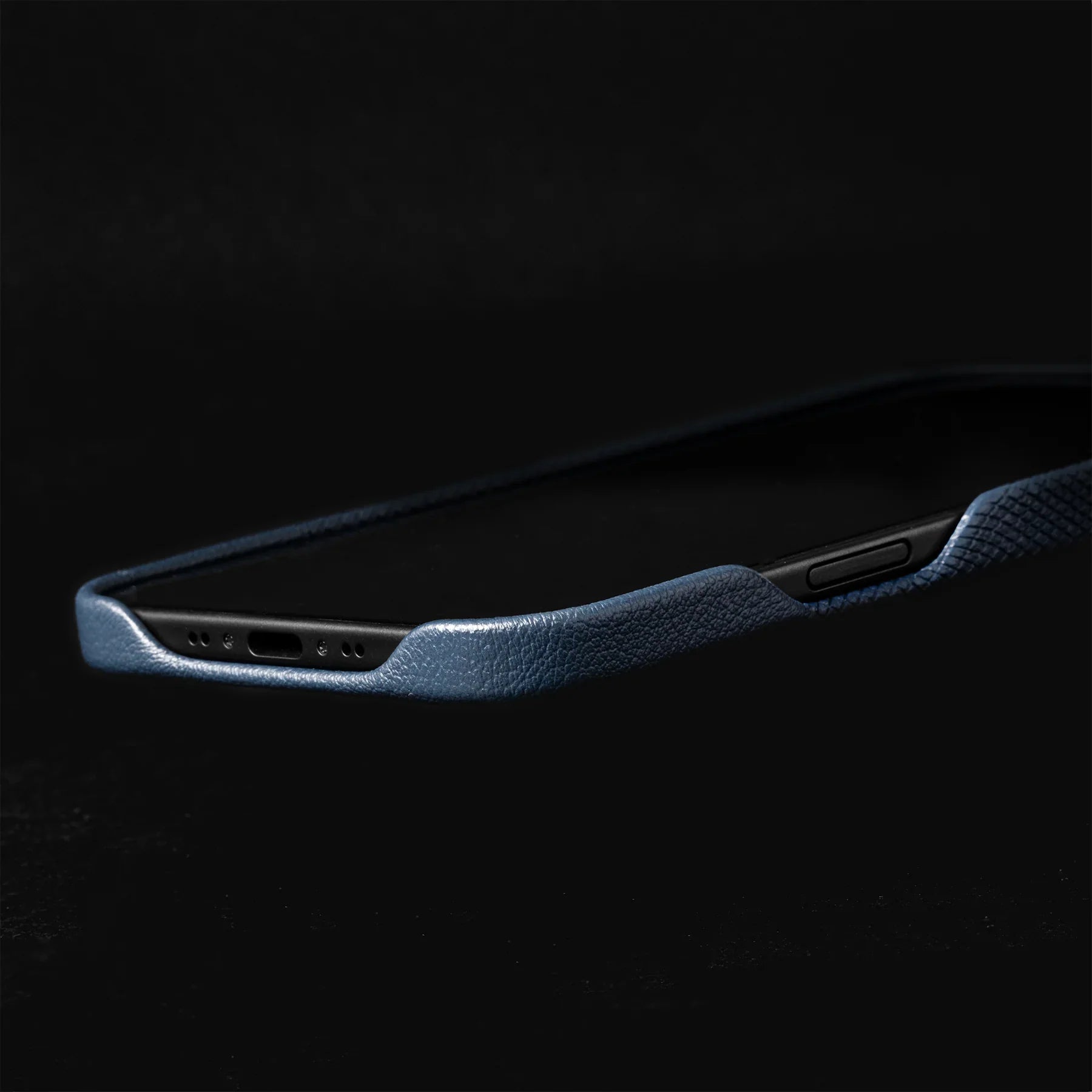 Native Union - (Re)Classic Case for iPhone 17 / Pro / Pro Max / Air - Etui na iPhone z MagSafe