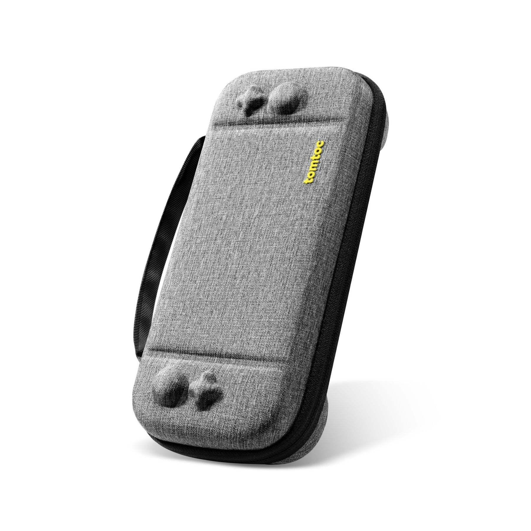Szare etui ochronne na klawiaturę mechaniczną, tekstylny materiał, uchwyt, zamykane na zamek.