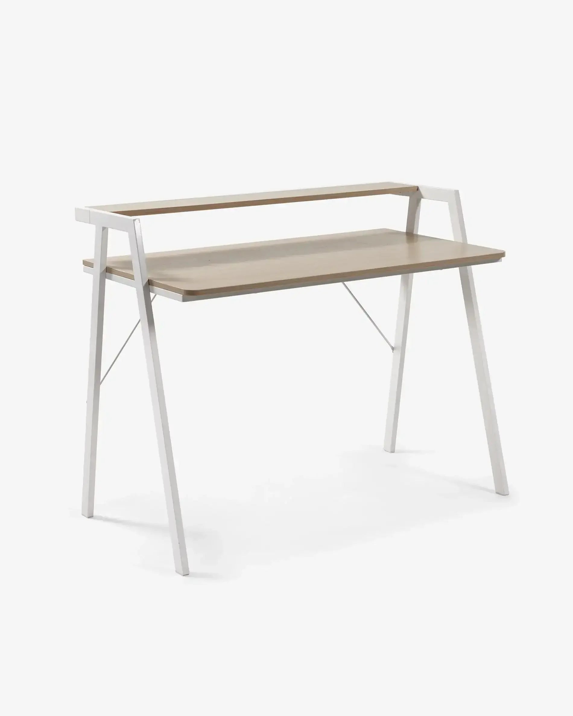 Biurko minimalistyczne z drewnianym blatem i białymi metalowymi nogami, idealne do home office