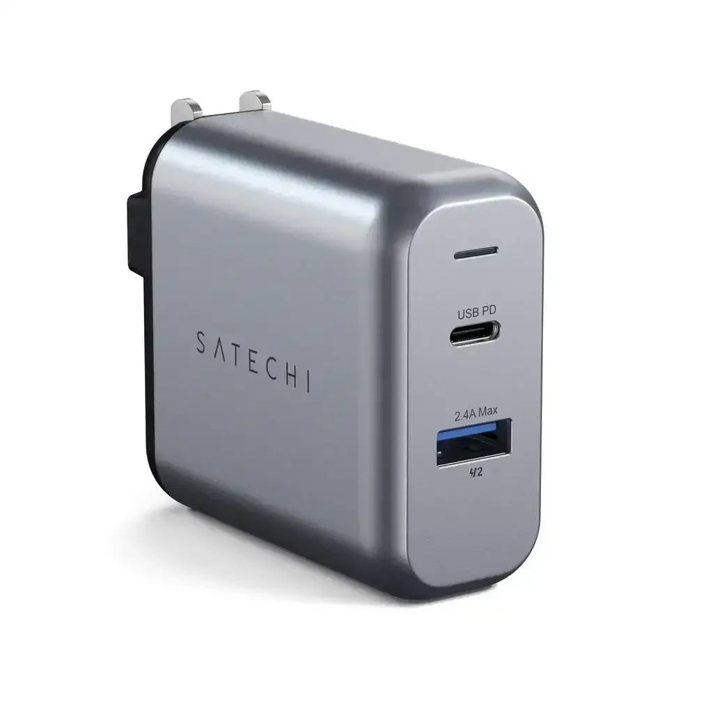 Srebrna ładowarka ścienna 30W z podwójnym portem USB-C i USB-A, akcesorium biurowe
