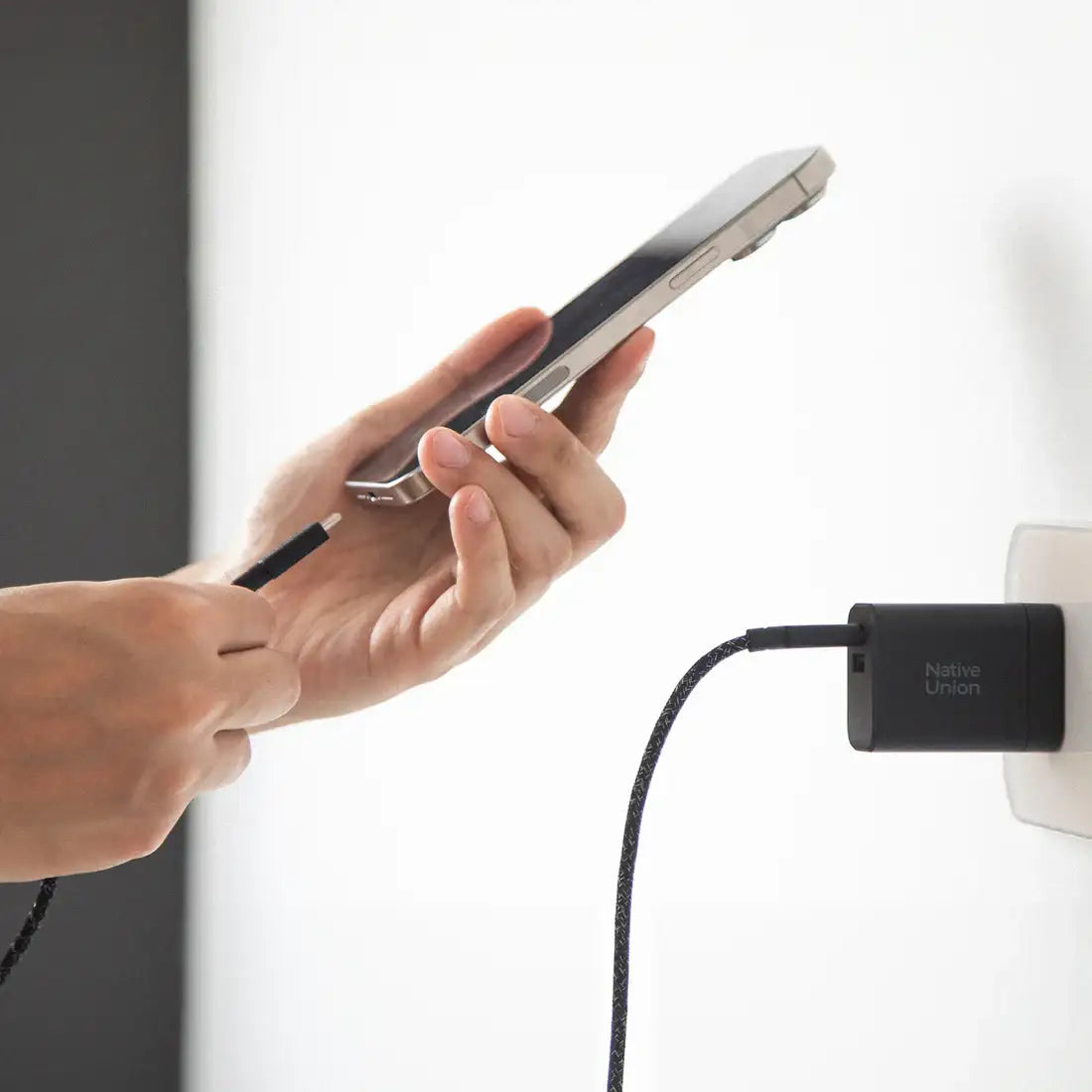 Native Union - Fast GaN Charger PD 45W 1C+1A - Ładowarka Dwuportowa PD 45W 1C+1A