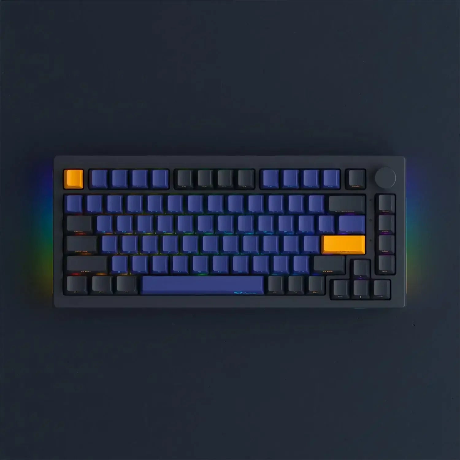Klawiatura mechaniczna RGB z niebieskimi i pomarańczowymi keycapami, widok z góry
