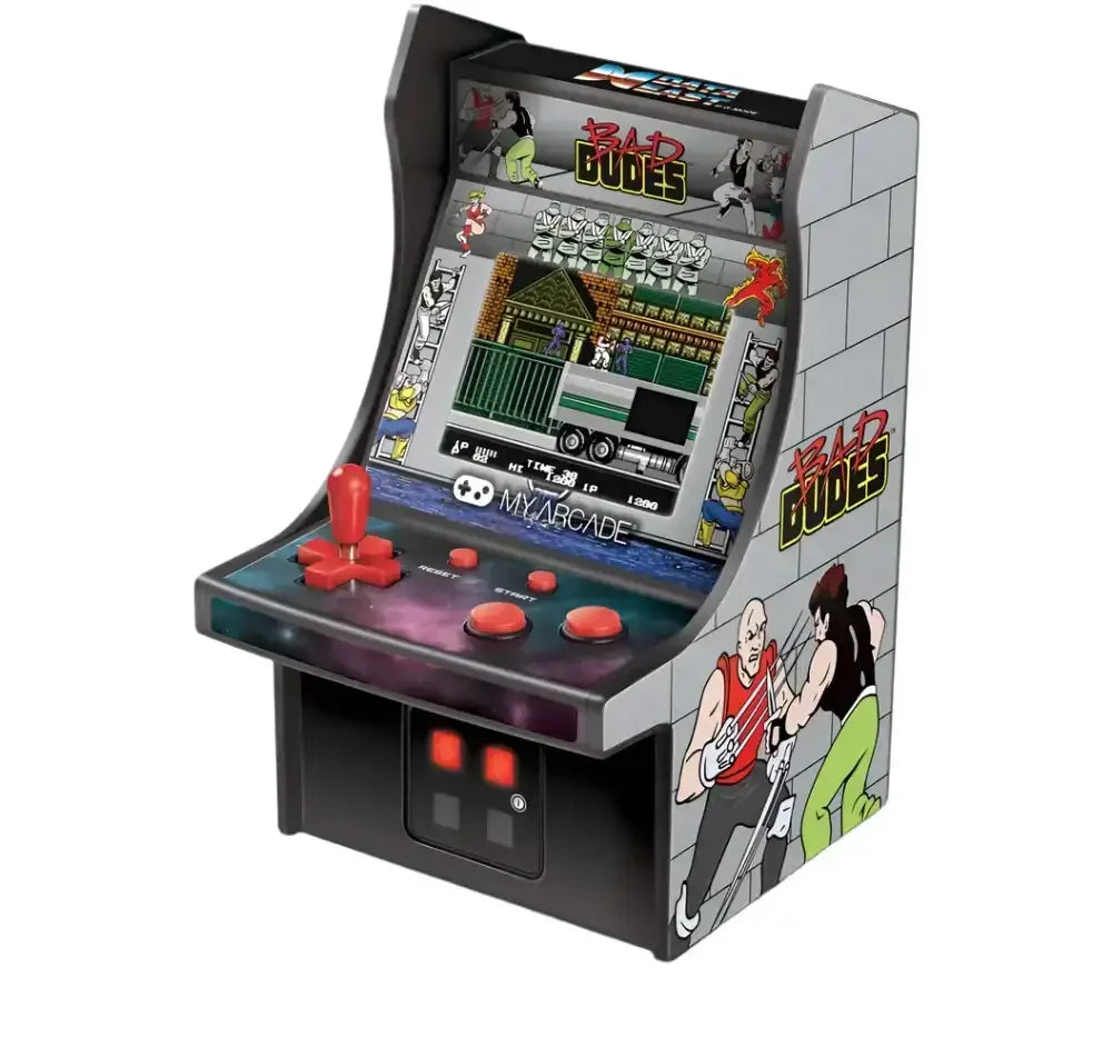 Mini automat arcade retro do gry Bad Dudes, joystick, kolorowa grafika, gadżet biurowy