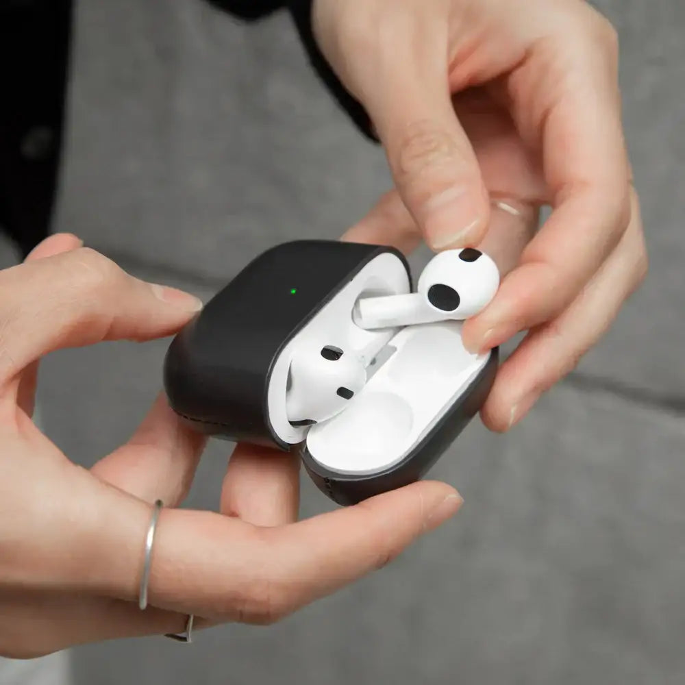 Native Union – Leather Case for AirPods (Gen 3) - Skórzane Etui na AirPods 3. generacji