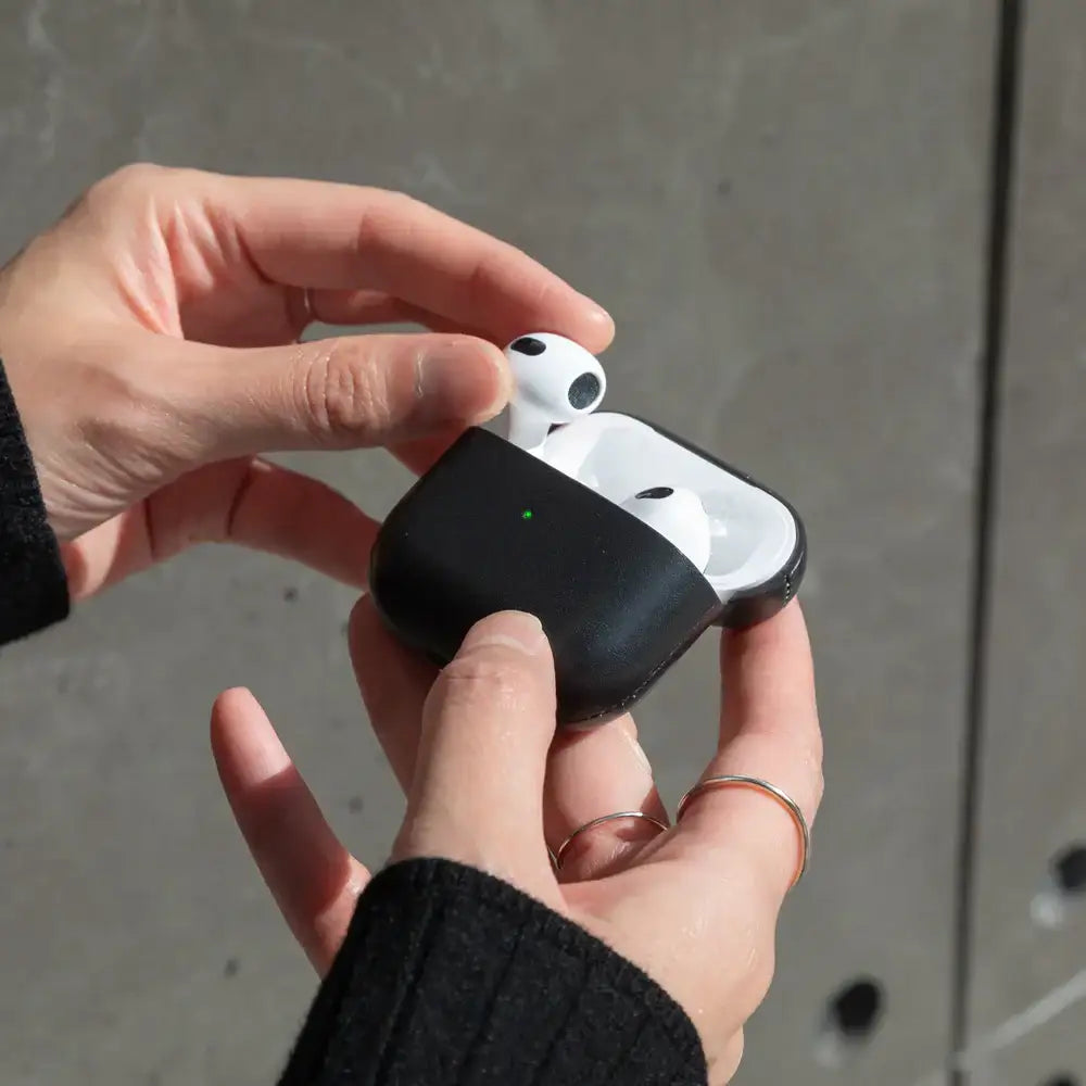 Native Union – Leather Case for AirPods (Gen 3) - Skórzane Etui na AirPods 3. generacji