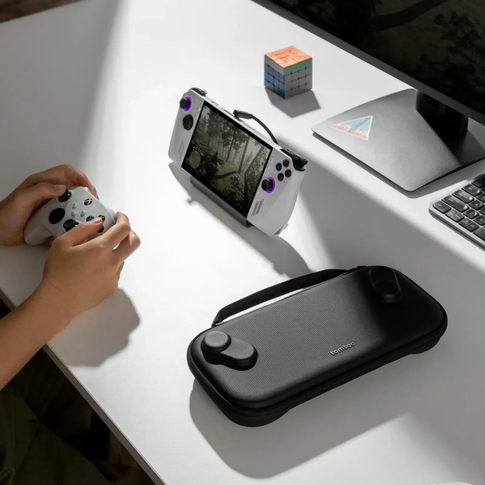 Tomtoc - FancyCase-G02 ROG Ally Slim Case - Pokrowiec na Konsolę ROG Ally