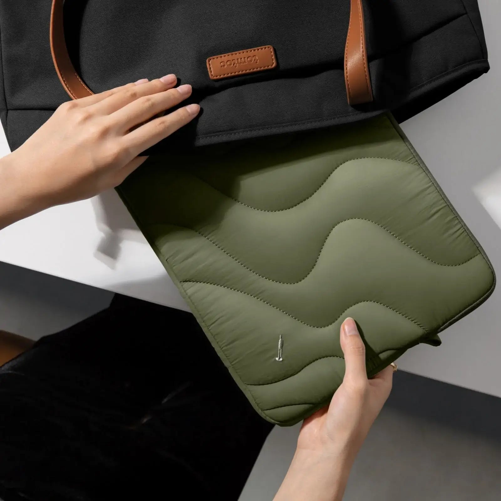 Tomtoc - Terra-A27 Laptop Sleeve for 15 inch MacBook Air - Pokrowiec na MacBooka