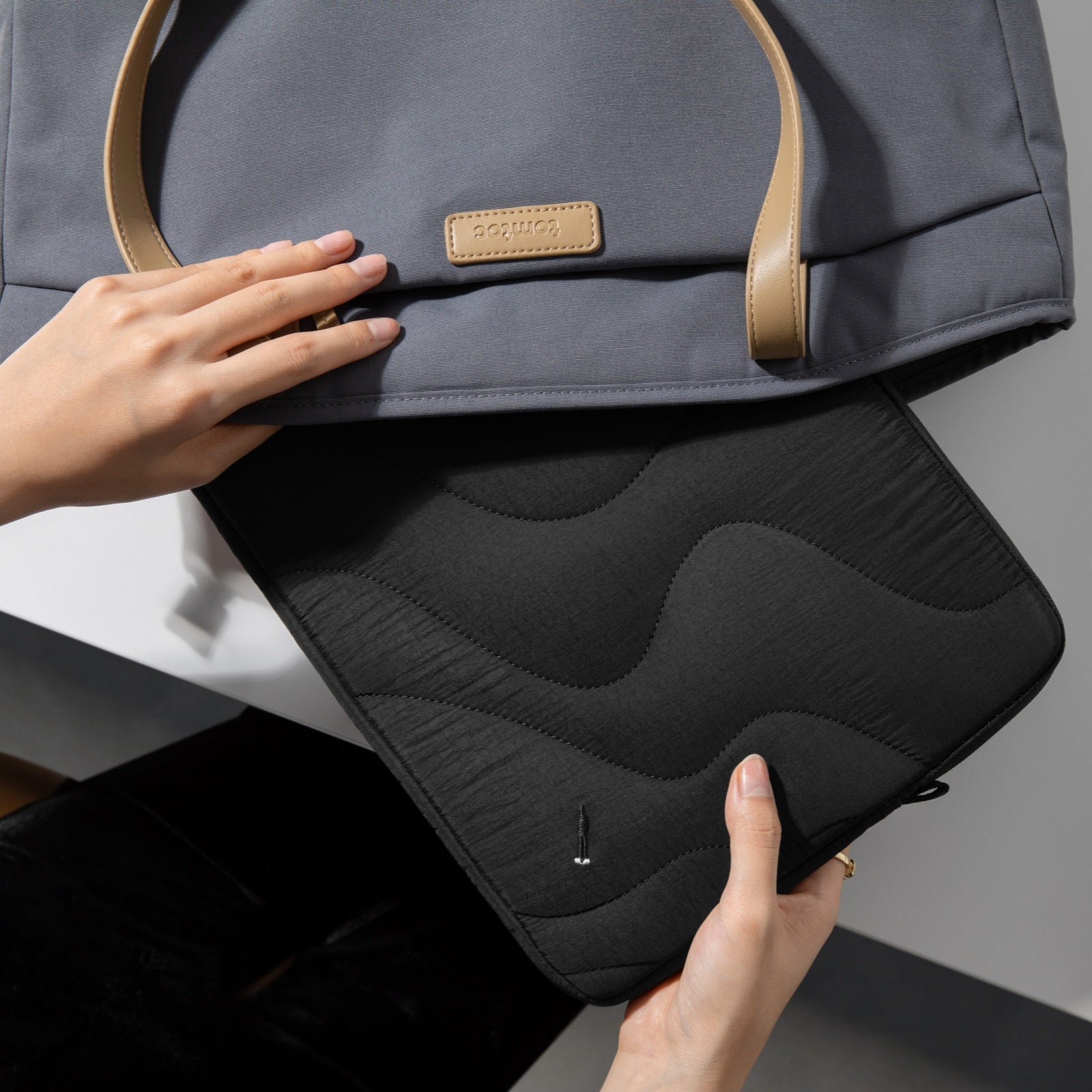 Tomtoc - Terra-A27 Laptop Sleeve for 13 inch MacBook Air - Pokrowiec na MacBooka