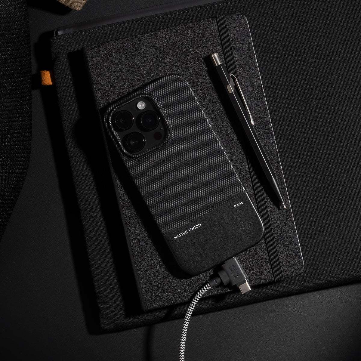 Native Union - Belt Cable Duo Pro 1.5M 2-in-1 (USB-C to USB-C & Lightning) - Kabel USB-C - USB-C i Lightning