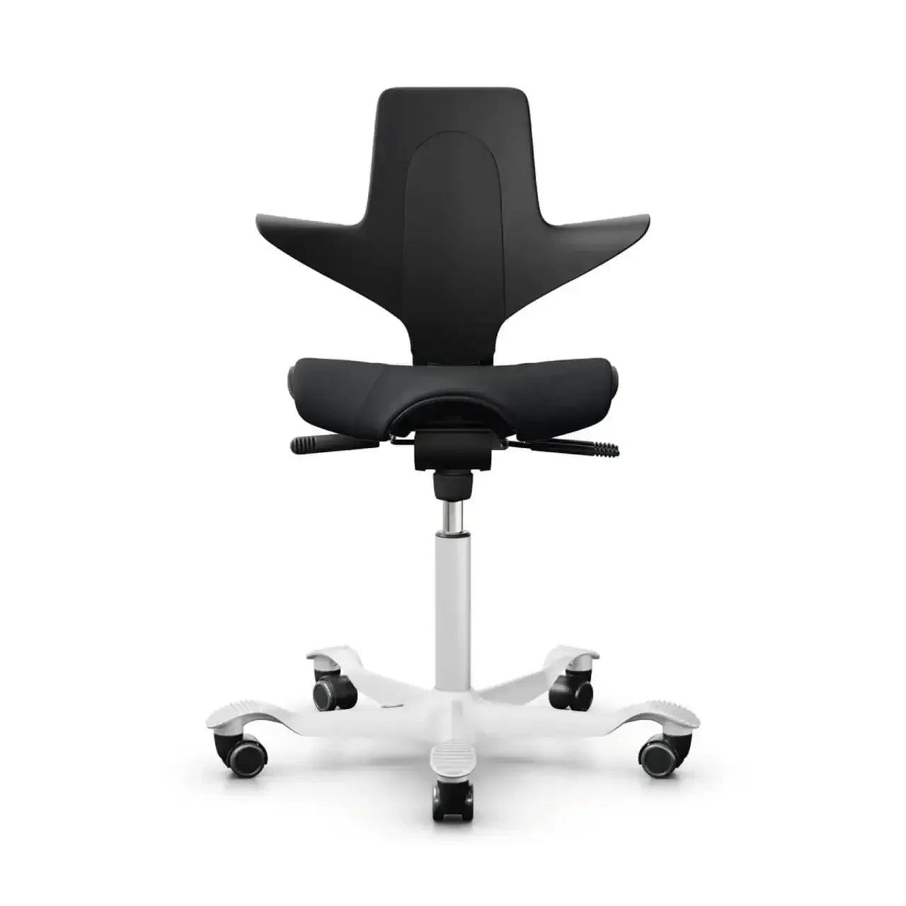 Czarne ergonomiczne krzesło biurowe na białej podstawie z kółkami, idealne do home office.