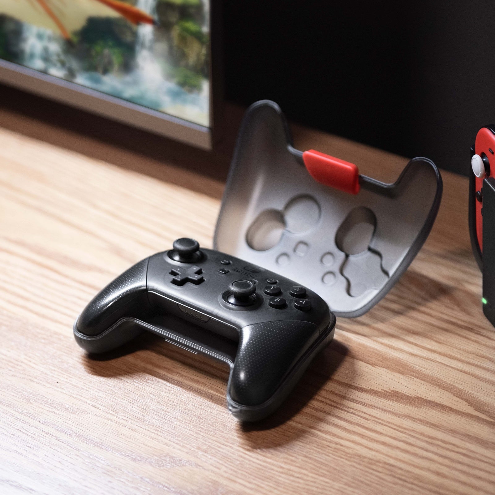 Tomtoc - ArmorCase-G25 Nintendo Switch Pro Controller Case - Etui na Kontroler Nintendo Switch Pro