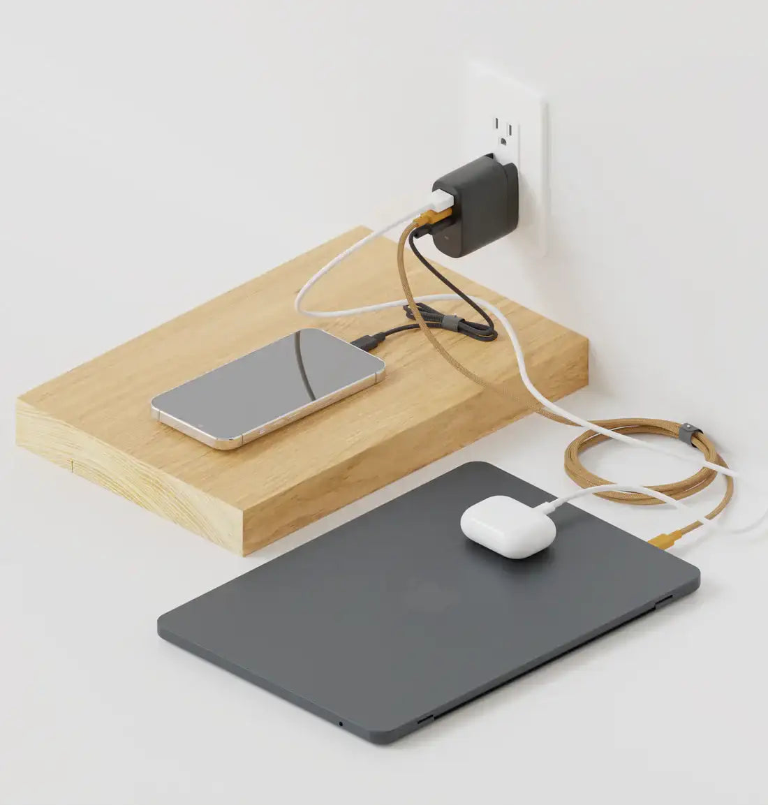 Native Union - Fast GaN Charger PD 67W - Ładowarka Trzyportowa GaN PD 67W