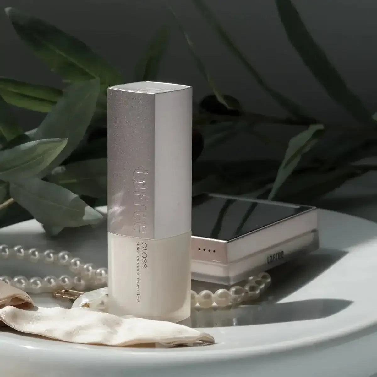 Lofree - Gloss Power Bank 5K - Powerbank w Kształcie Szminki