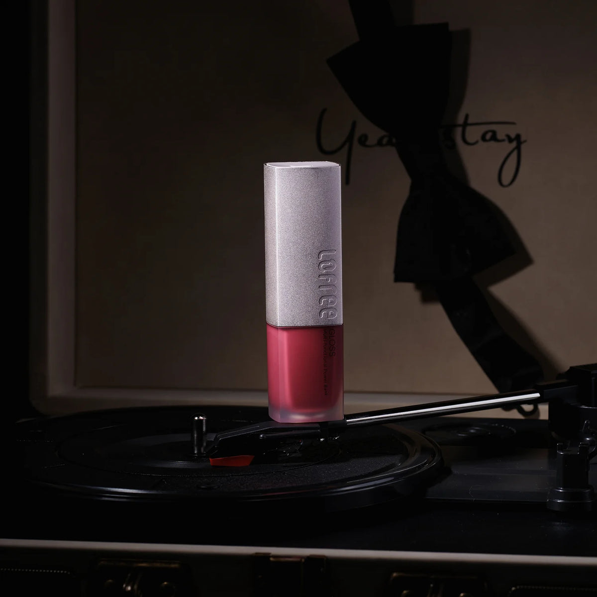 Lofree - Gloss Power Bank 5K - Powerbank w Kształcie Szminki