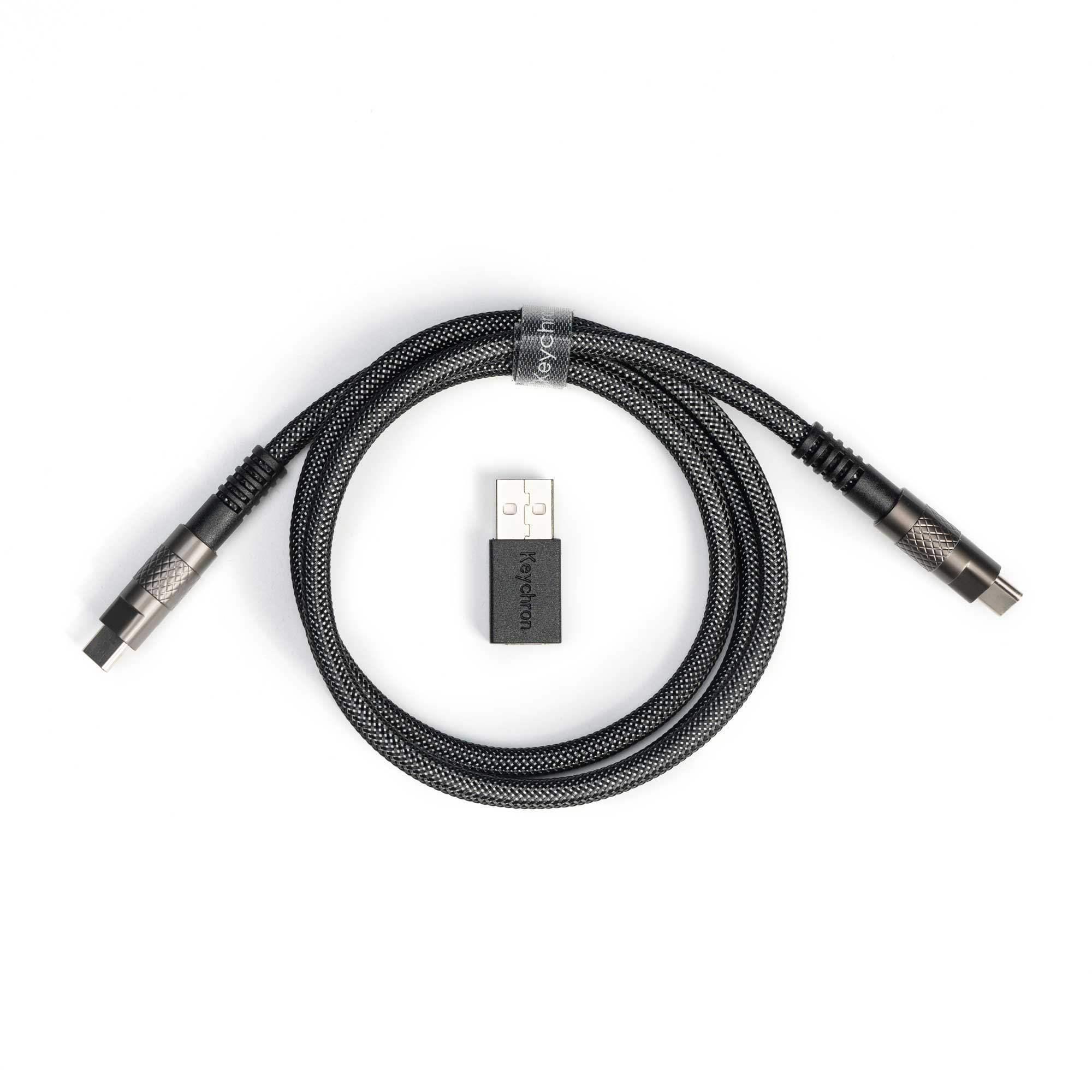 Czarny przewód USB-C w oplocie z adapterem, akcesorium do klawiatury mechanicznej