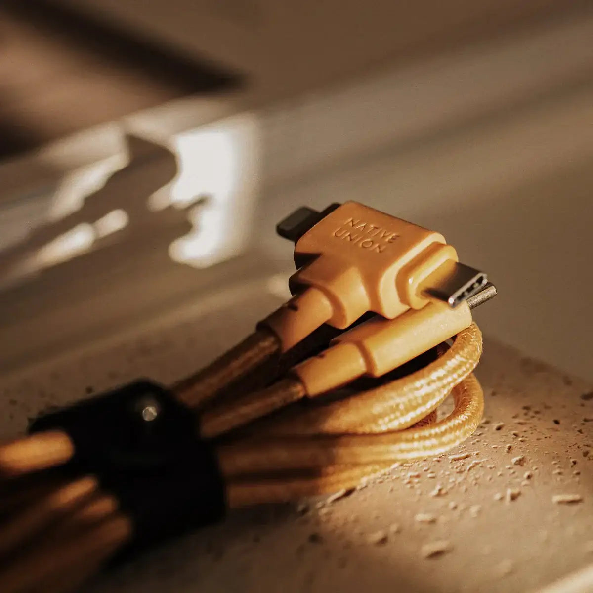 Native Union - Belt Cable Duo Pro 1.5M 2-in-1 (USB-C to USB-C & Lightning) - Kabel USB-C - USB-C i Lightning