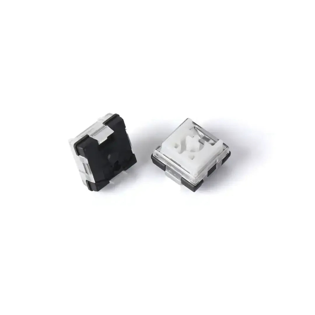 Niski switch optyczny do klawiatury mechanicznej, kolor biały, na białym tle.