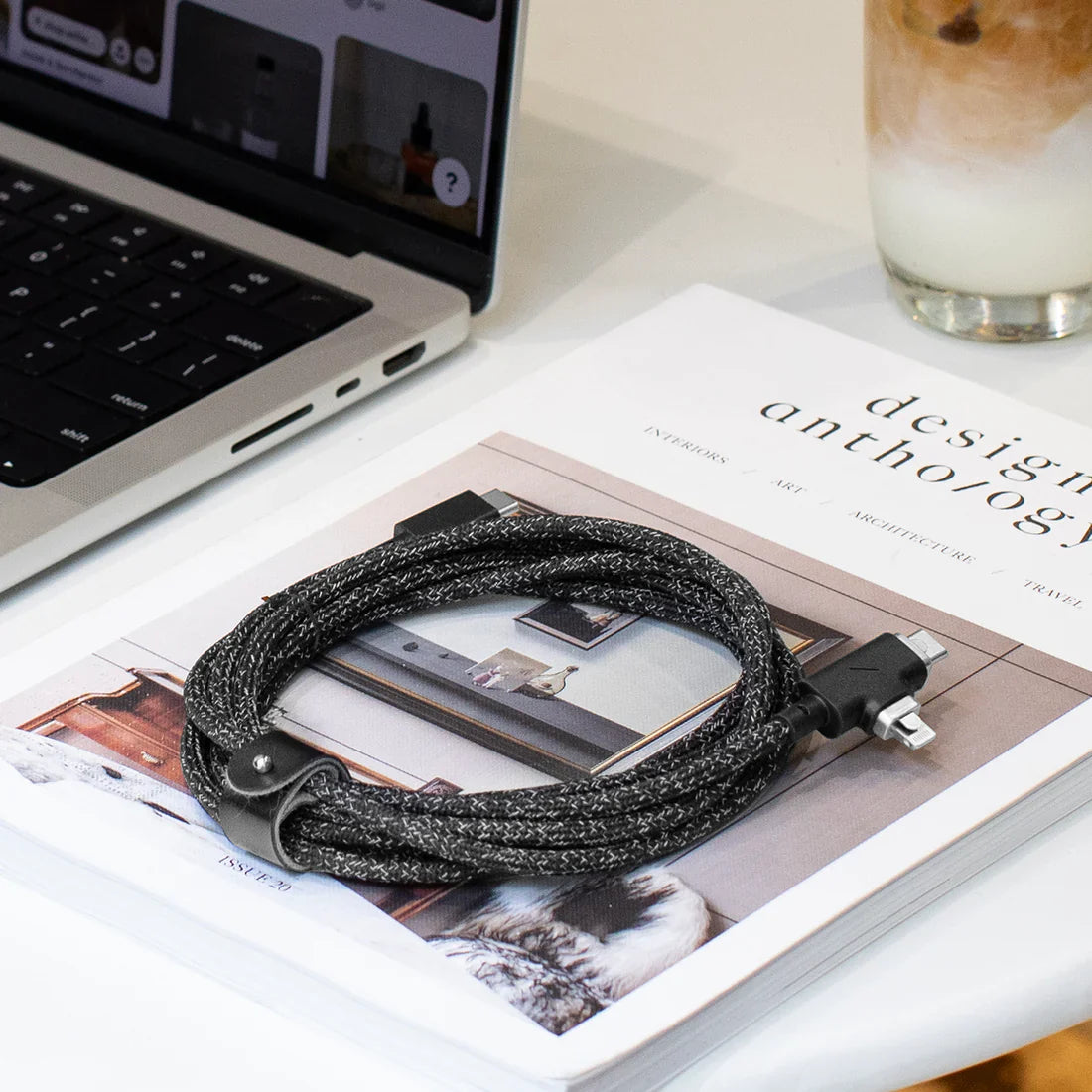 Native Union - Belt Cable Duo Pro 2.4M 240W (USB-C to USB-C & Lightning) - Kabel USB-C do USB-C i Lightning