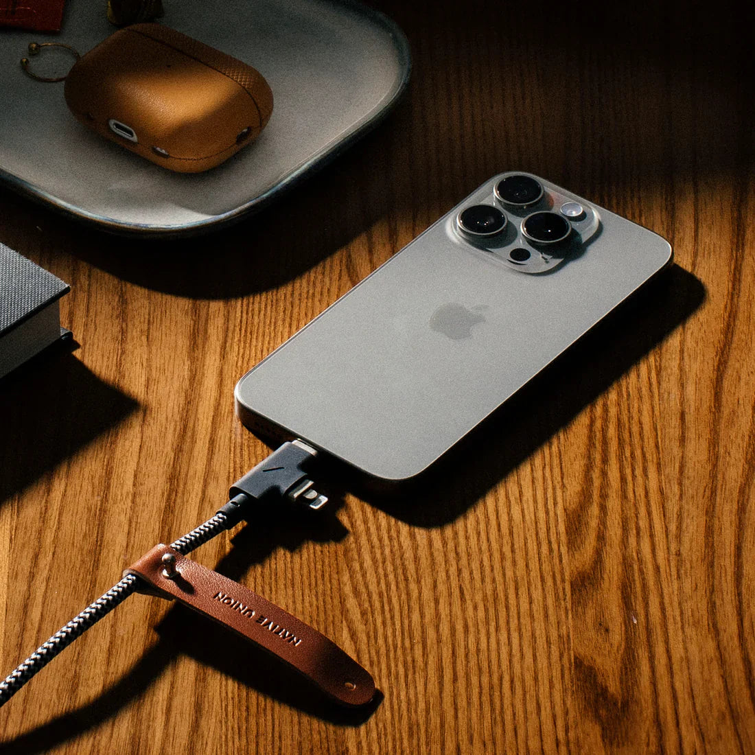 Native Union - Belt Cable Duo Pro 2.4M 240W (USB-C to USB-C & Lightning) - Kabel USB-C do USB-C i Lightning