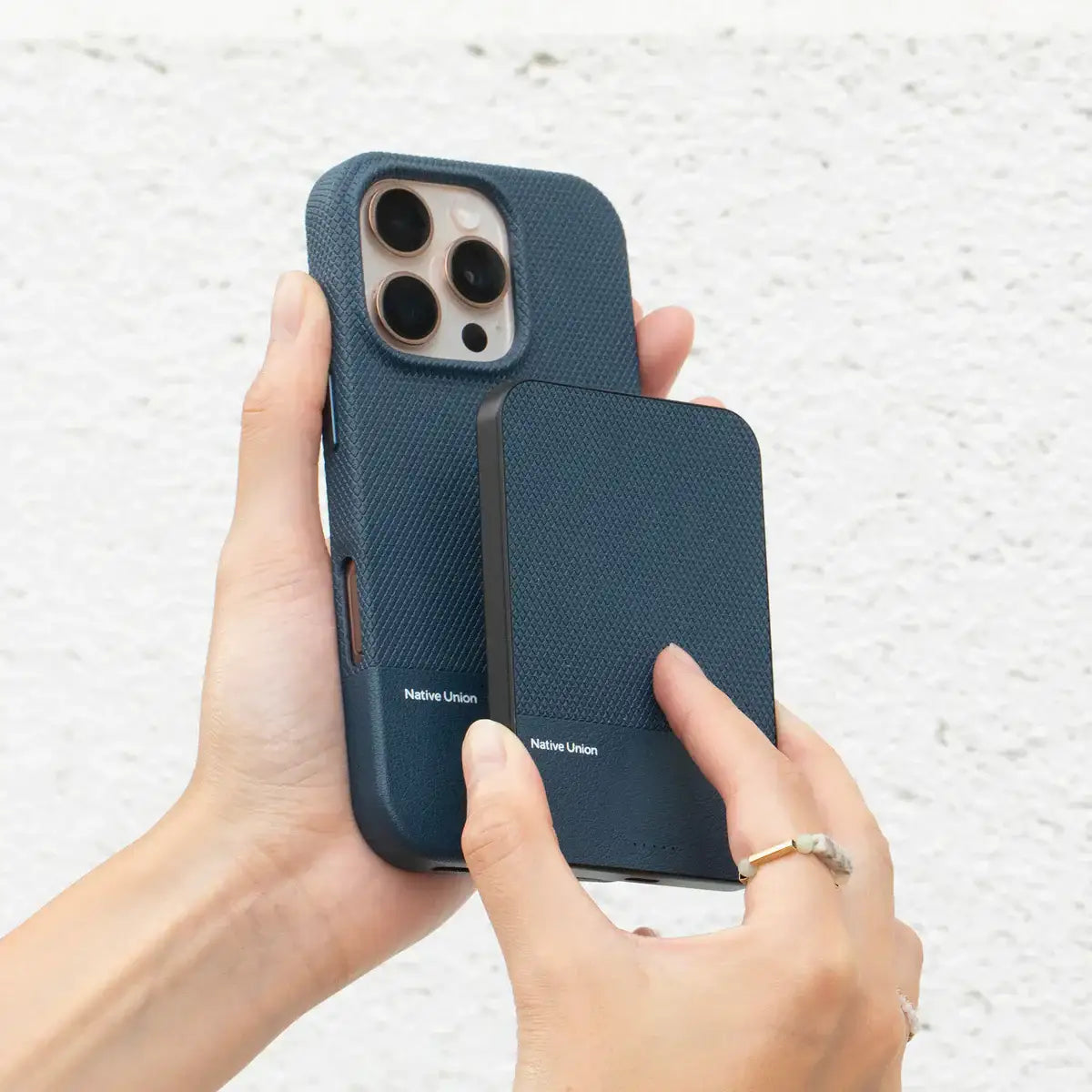 Native Union - (Re)Classic Power Bank with MagSafe Wireless Charging - Powerbank z ładowaniem MagSafe