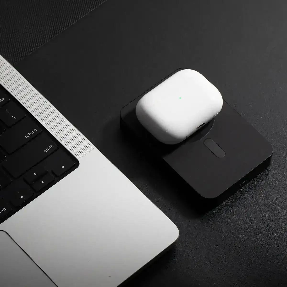 Native Union -(Re)Classic Power Bank 10000 mAh with MagSafe Wireless Charging - Powerbank z MagSafe