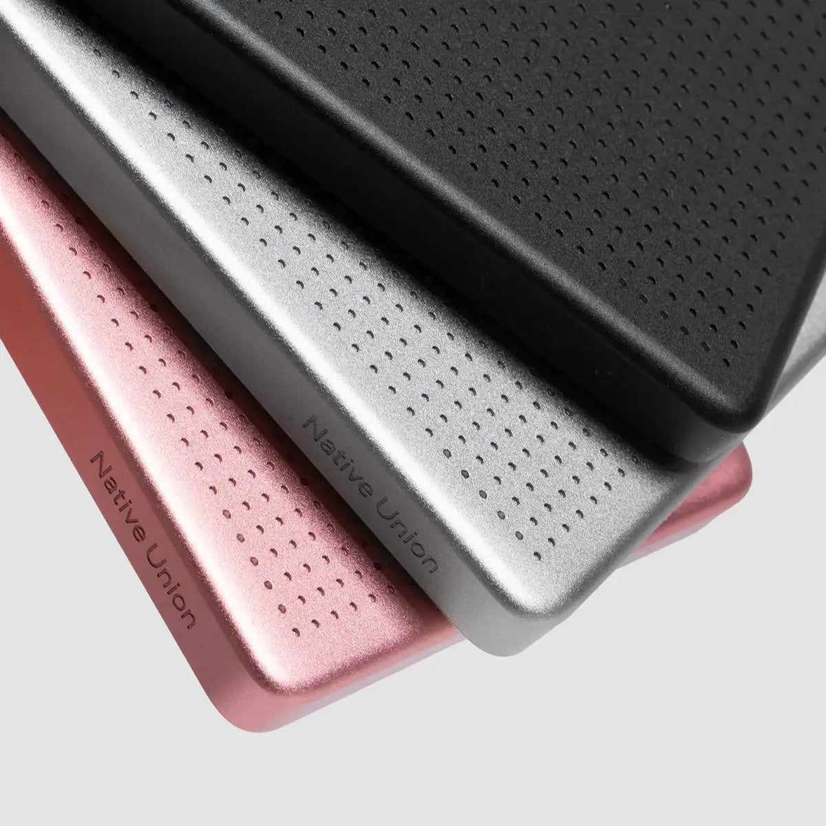 Native Union - Active Power Bank With MagSafe Wireless Charging - Powerbank z ładowaniem MagSafe