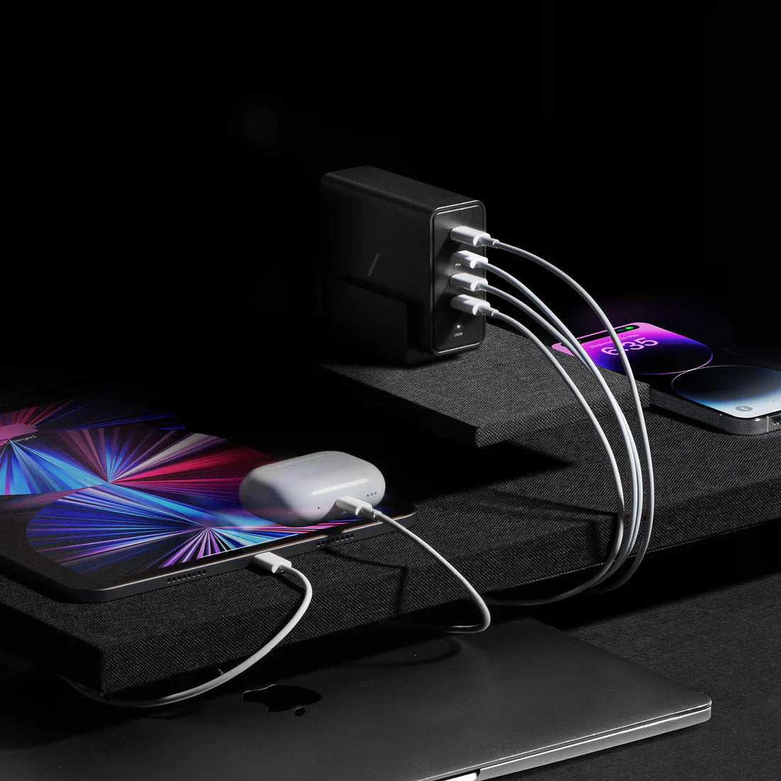 Native Union - Fast Desktop Charger PD 140W - Ładowarka Wieloportowa PD 140W