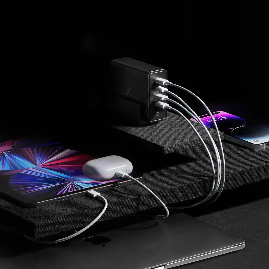 Native Union - Fast Desktop Charger PD 140W - Ładowarka Wieloportowa PD 140W