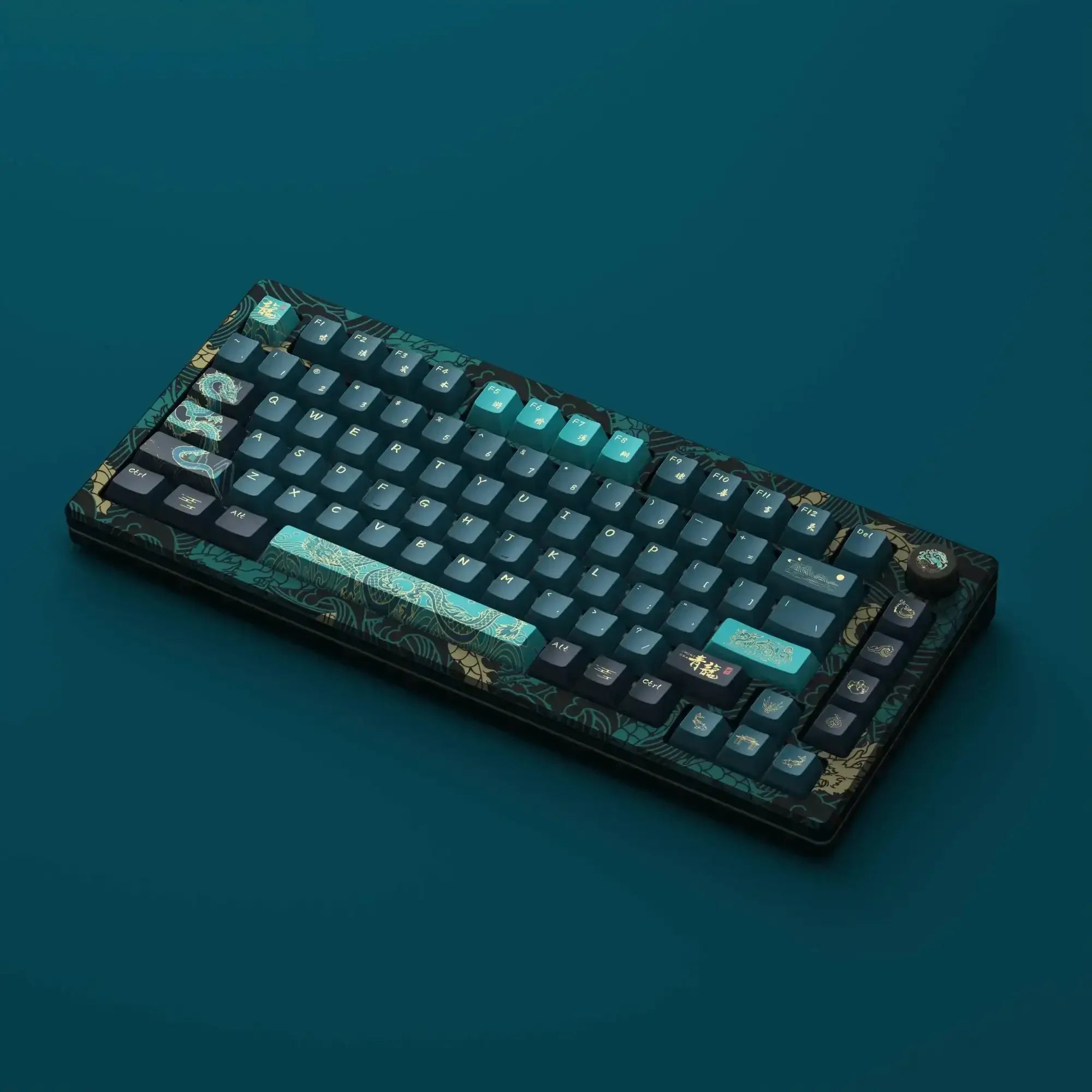 Klawiatura mechaniczna z motywem smoka, niebieskie keycapy, ozdobne wzory, desk setup.