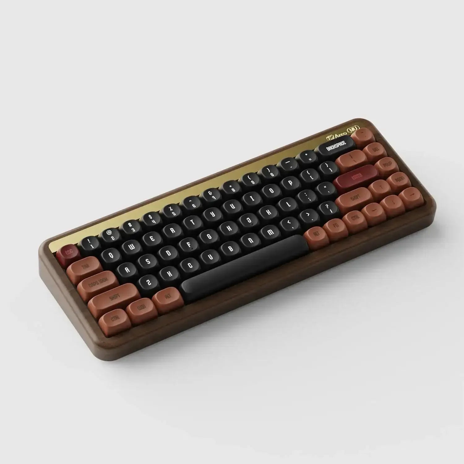 Stylowa klawiatura mechaniczna w jesiennych kolorach, brązowo-czarne keycapy, drewniana obudowa.