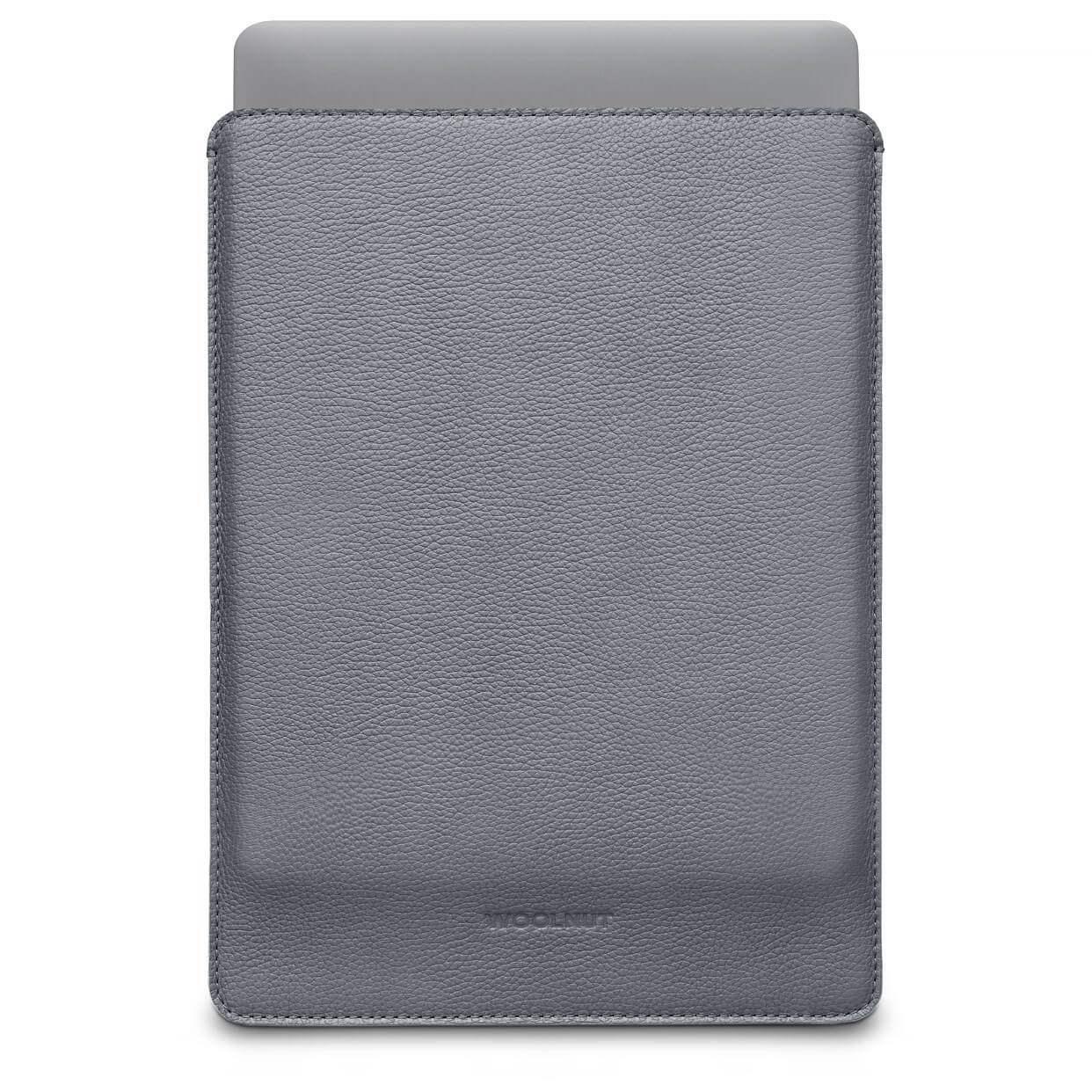 Szara skórzana rękawka na MacBook Pro 14 cali, eleganckie akcesorium biurowe