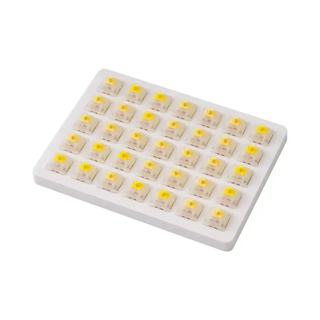 Przełączniki mechaniczne Gateron Milky Yellow na białej tacy, akcesoria do klawiatury
