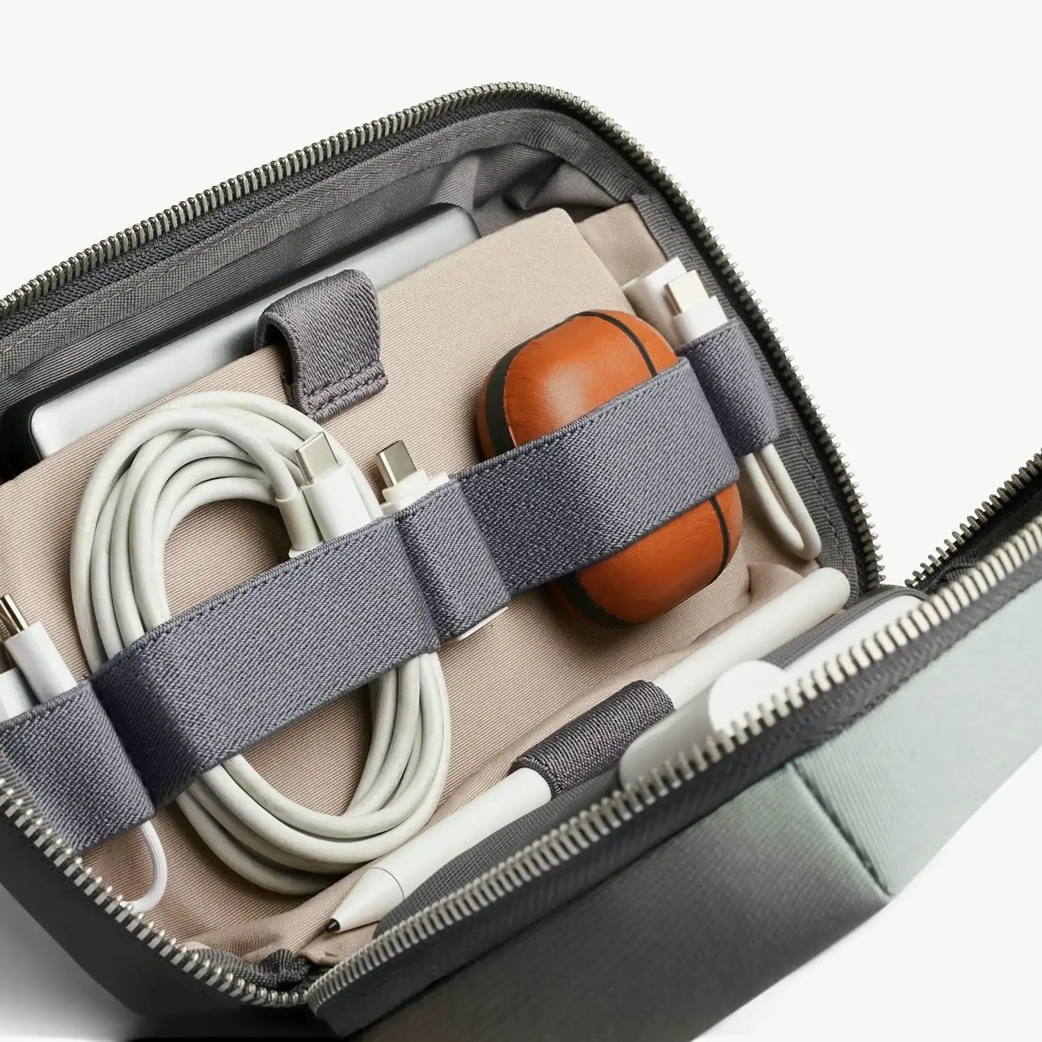 Bellroy - Tech Kit - Organizer na Akcesoria