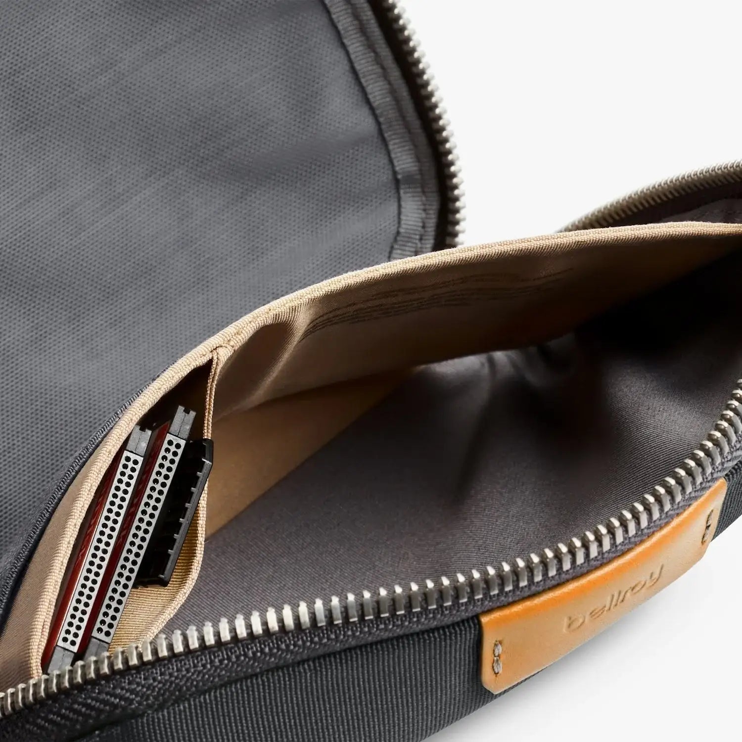Bellroy - Tech Kit Compact - Organizer na Akcesoria