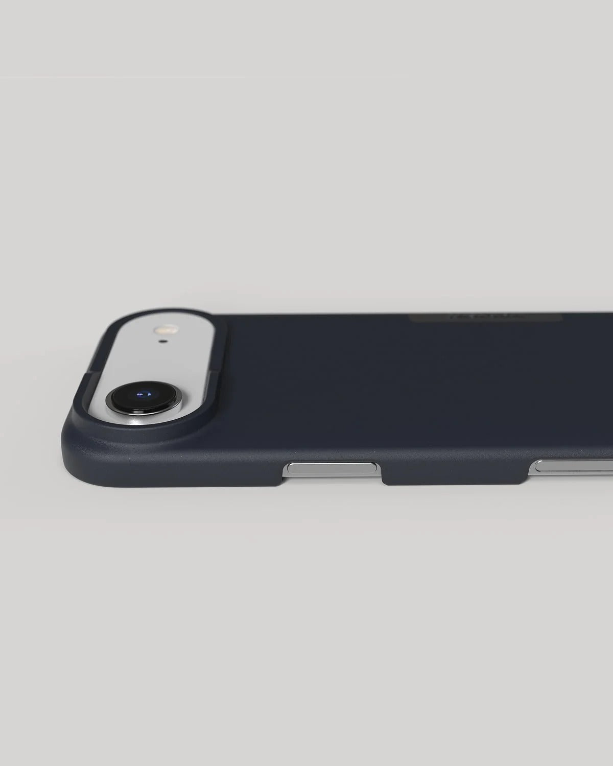 Nudient - Thin Case for iPhone 17 / Air / Pro / Pro Max - Etui z MagSafe na iPhone 17 / Air / Pro / Pro Max