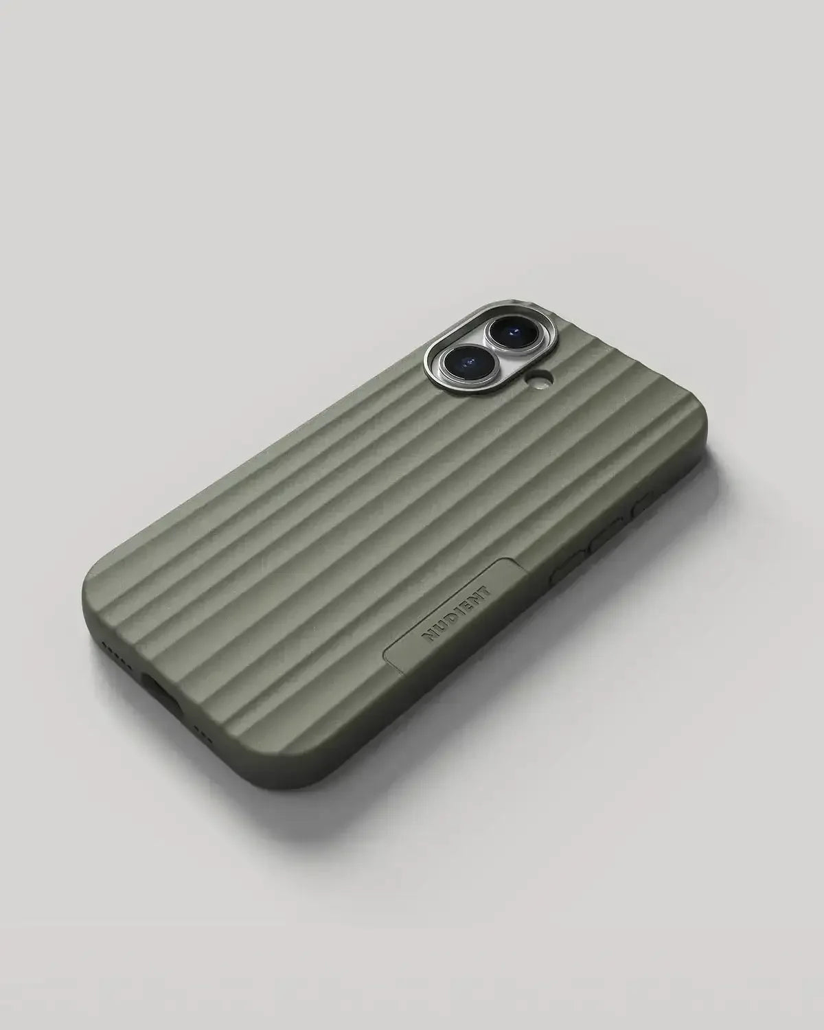 Nudient - Bold Case for iPhone 17 / Air / Pro / Pro Max - Etui z MagSafe na iPhone 17 / Air / Pro / Pro Max