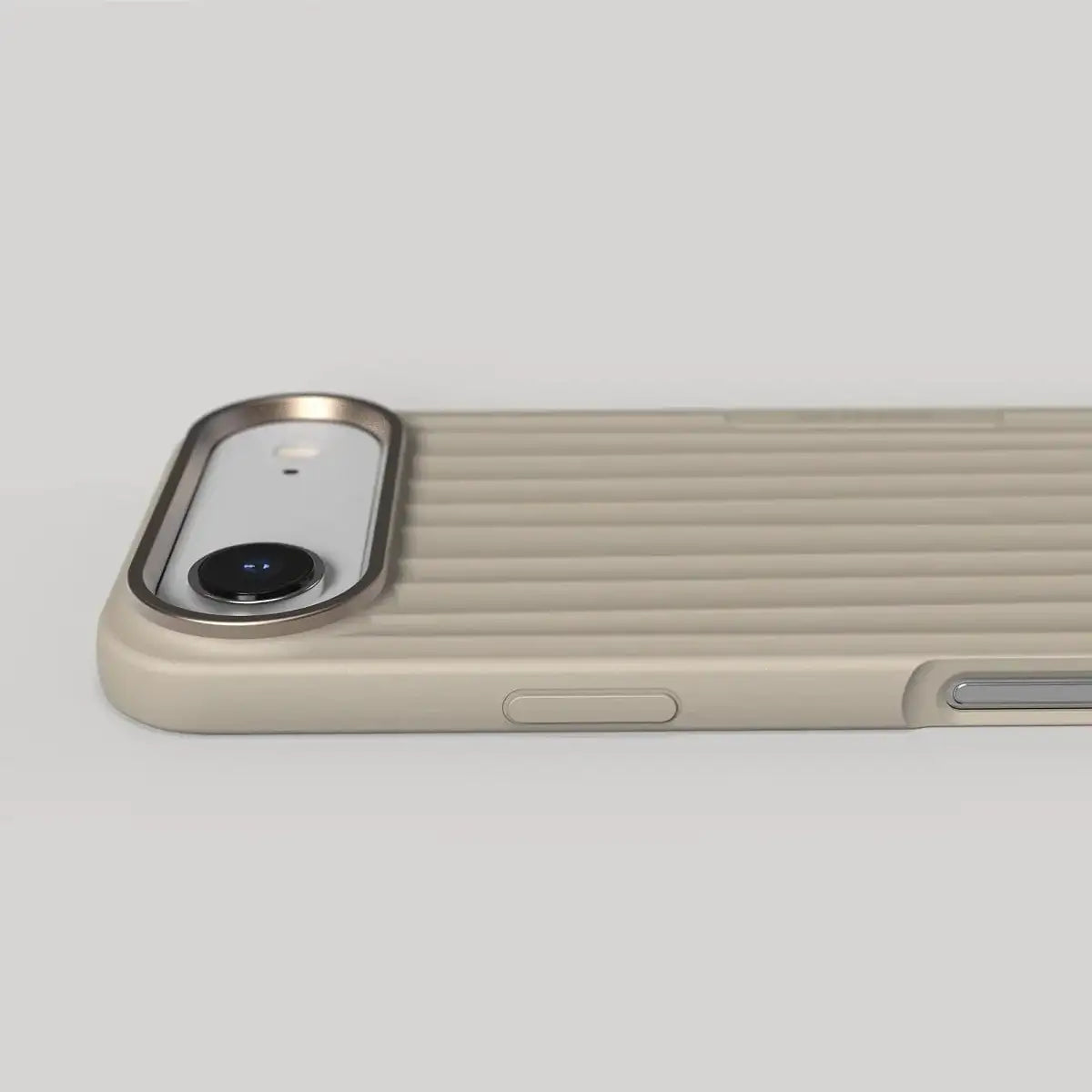 Nudient - Bold Case for iPhone 17 / Air / Pro / Pro Max - Etui z MagSafe na iPhone 17 / Air / Pro / Pro Max