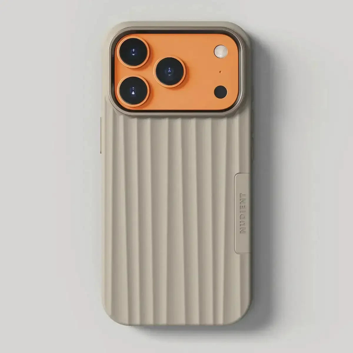 Nudient - Bold Case for iPhone 17 / Air / Pro / Pro Max - Etui z MagSafe na iPhone 17 / Air / Pro / Pro Max