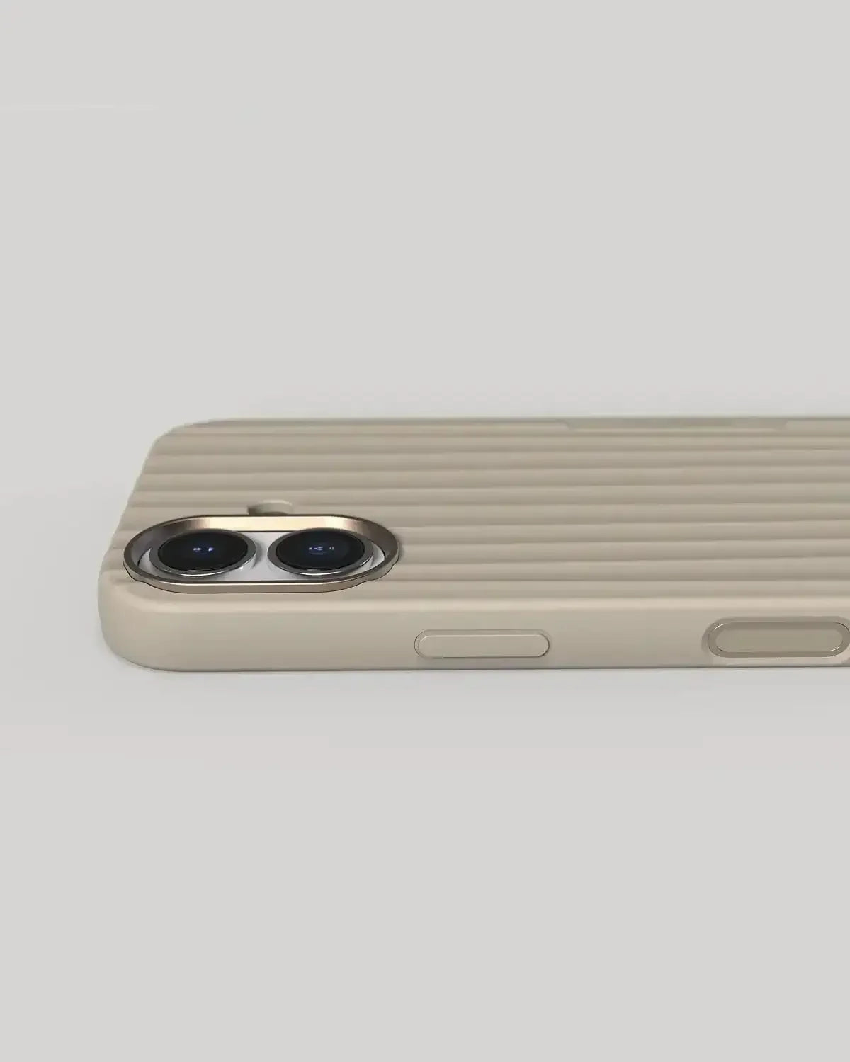Nudient - Bold Case for iPhone 17 / Air / Pro / Pro Max - Etui z MagSafe na iPhone 17 / Air / Pro / Pro Max