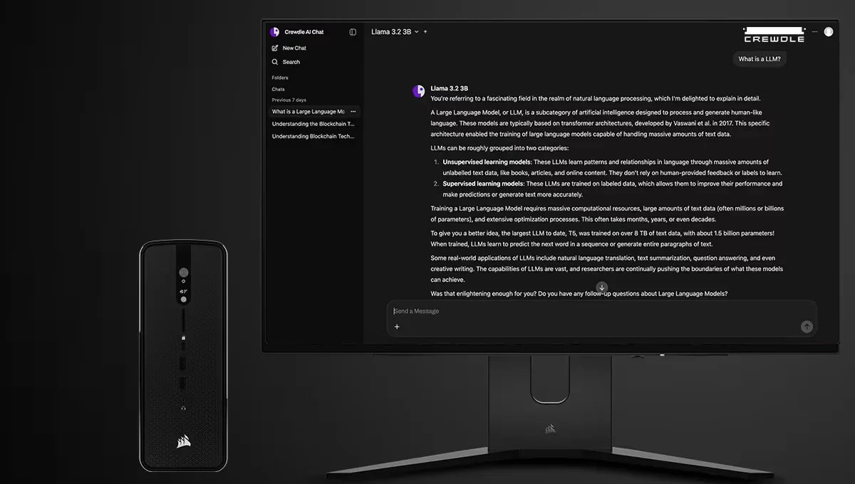 Czarny komputer stacjonarny i monitor z interfejsem AI Chat, idealny do efektywnego Home Office