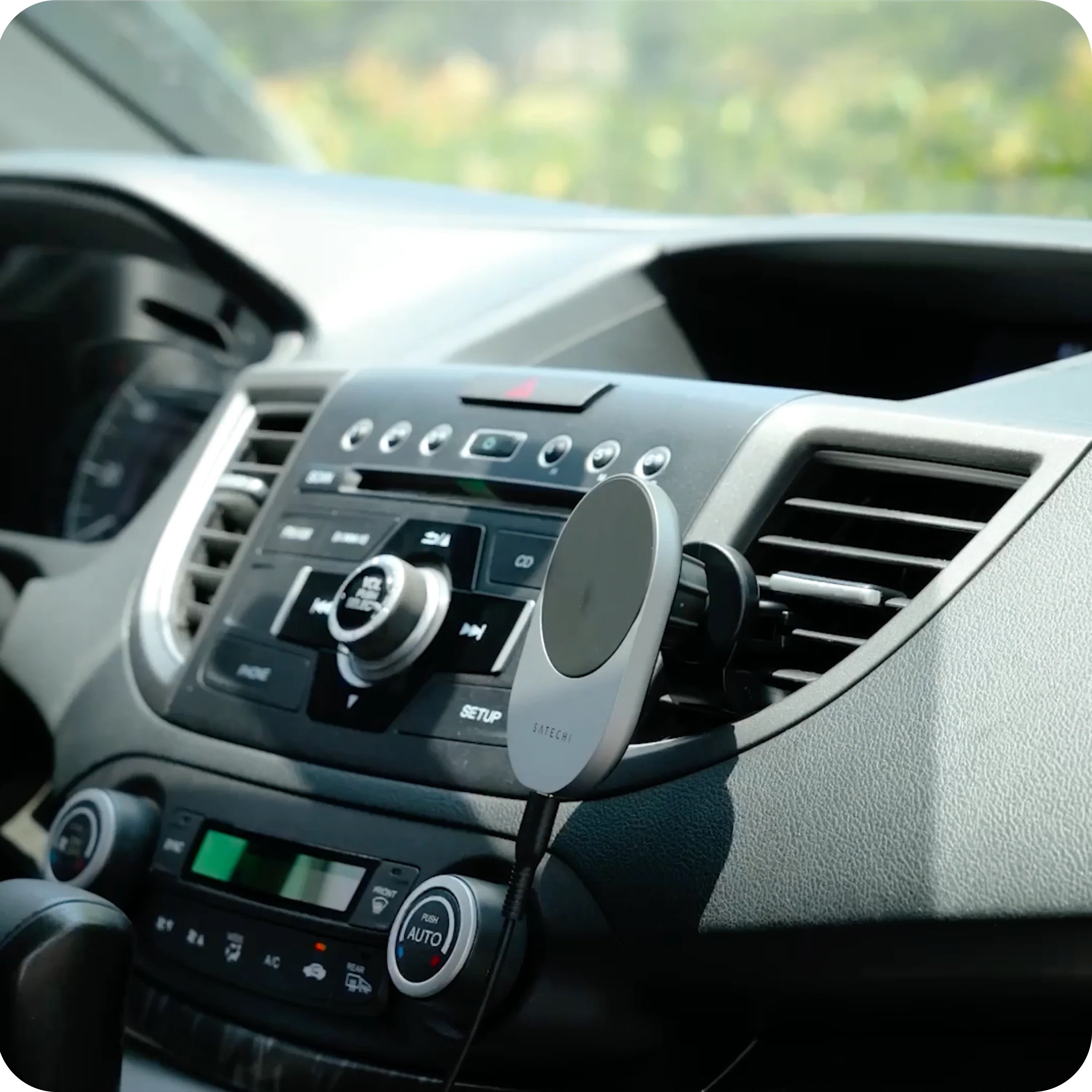 Satechi - Qi2 Wireless Car Charger - Ładowarka Samochodowa MagSafe