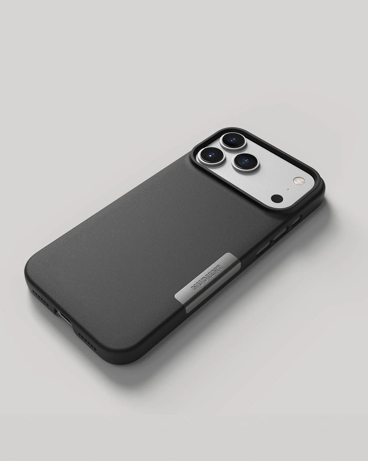 Nudient - Thin Case for iPhone 17 / Air / Pro / Pro Max - Etui z MagSafe na iPhone 17 / Air / Pro / Pro Max