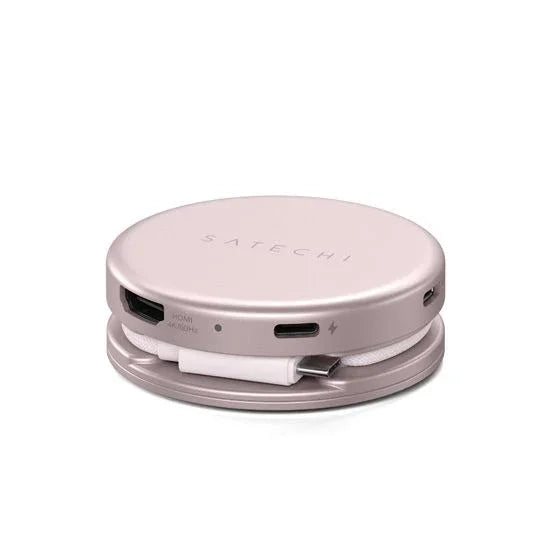 Różowa ładowarka Satechi z portami USB-C i HDMI dla biurka domowego