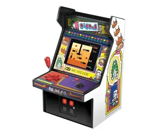 Kolorowa mini konsola arcade, joystick i ekran z retro grą, ozdobiona grafikami postaci.