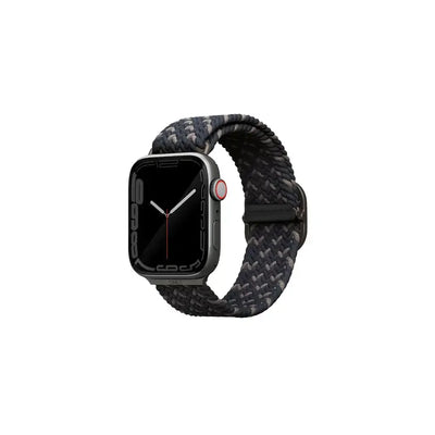 Elegancki smartwatch z czarną kopertą i granatowym, plecionym paskiem Obsidian Blue.