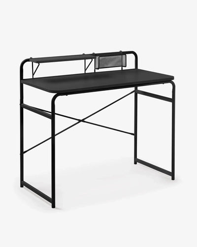Czarny biurko metalowe do home office, minimalistyczny design, półka na akcesoria biurowe