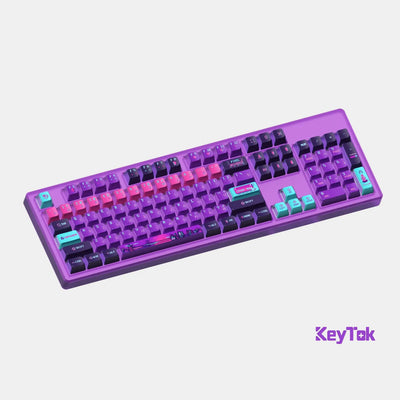 Fioletowa klawiatura mechaniczna z kolorowymi keycapami do biura i home office