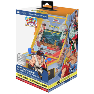 Pudełko z przenośną retro konsolą arcade Street Fighter II, kolorowa grafika i joystick