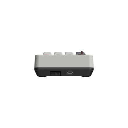 8BitDo - Retro 18 Mechanical Numpad - Klawiatura Numeryczna Bezprzewodowa Retro z Kalkulatorem