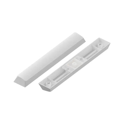 Biały keycap spacebar do klawiatury mechanicznej, widok z góry i od spodu na białym tle